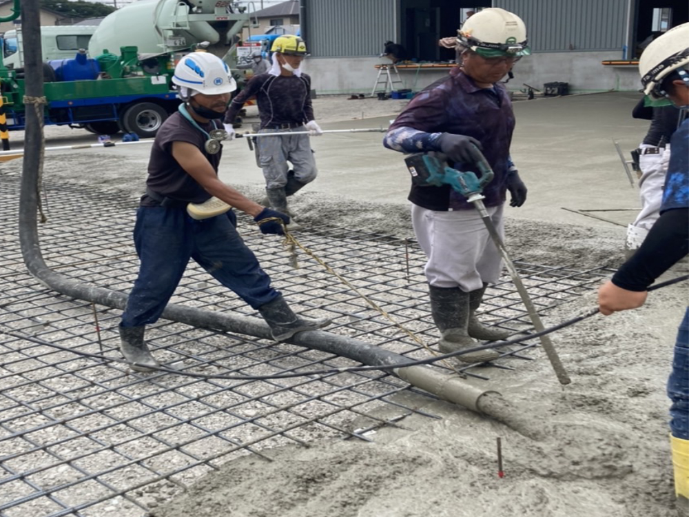 工場内の土間コンクリート